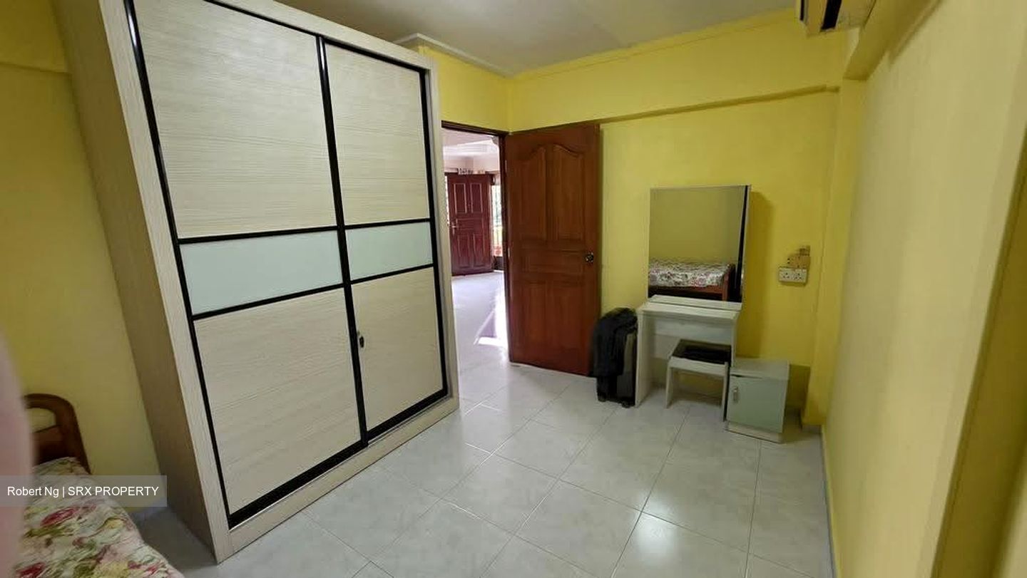 Blk 229 Jurong East Street 21 (Jurong East), HDB 4 Rooms #620752001